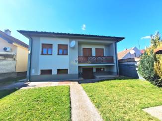Predaj priestranného 4i RD s garážou, altánkom a veľkou záhradou
