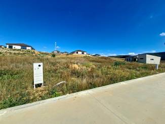 Predaj stavebného pozemku v Lubine s IS a stavebným povolením, projekt