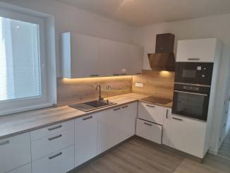 Prenájom 2i nezariadeného bytu na Nivách